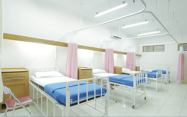 Huadong Hospital, Fudan University